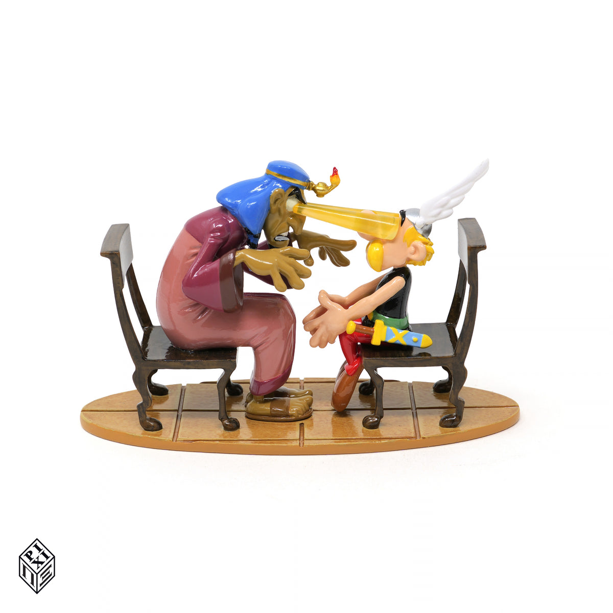 Figurine Pixi Astérix hypnotisé par le mage Iris, métal et résine peints à la main, vue de face