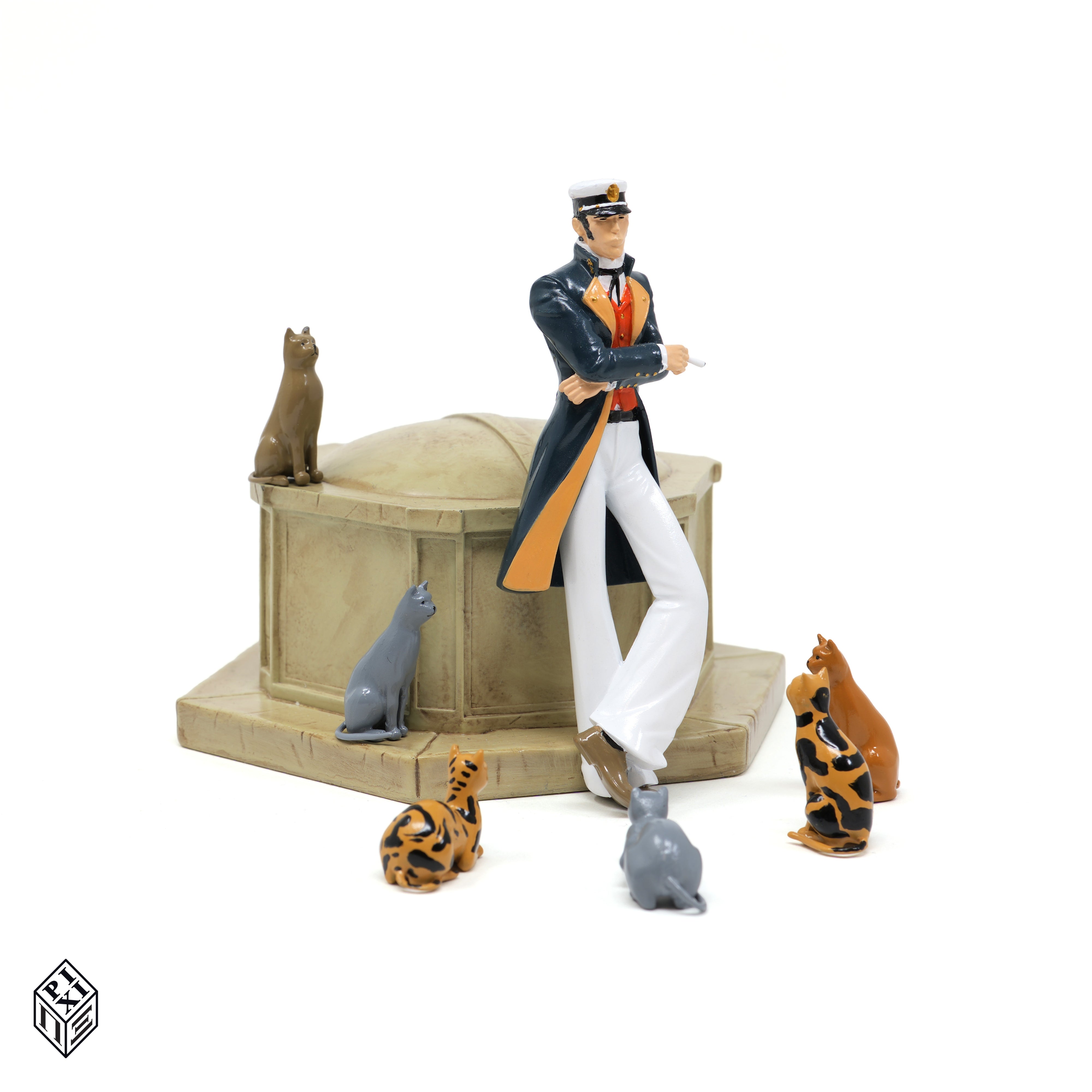 Corto Maltese et les chats - Fable de venise - Figurine Pixi - image profil gauche