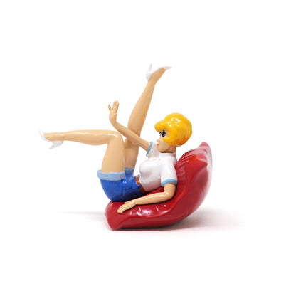 Natacha sur le coussin - Figurine Pixi La Case Au Tresor