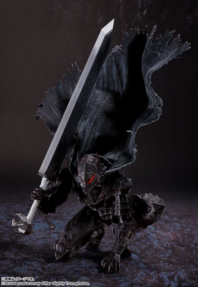 FIGURINE BERSERK S.H. Figuarts : Guts (Berserker Armor) - Heat of Passion Bandai