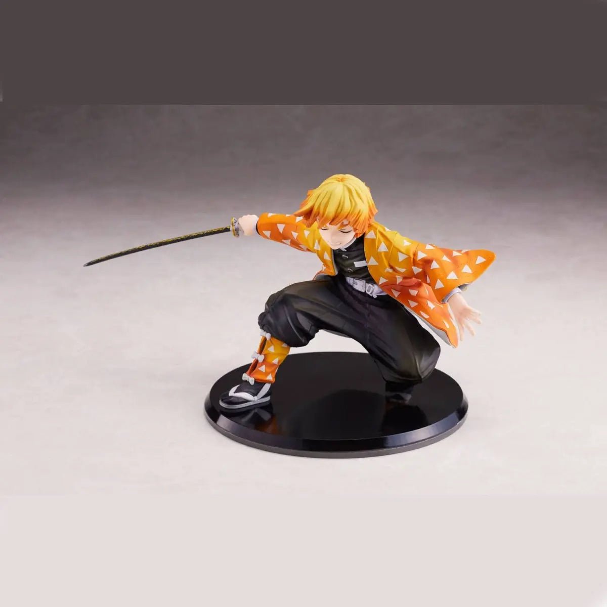FIGURINE DEMON SLAYER: KIMETSU NO YAIBA - ZENITSU AGATSUMA - La Case Au Tresor