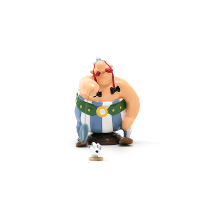 Figurine Pixi Astérix – Obélix lançant le mini Menhir à Idéfix - La Case Au Tresor
