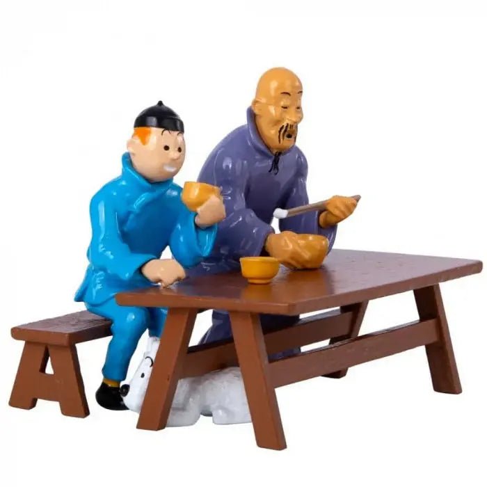 FIGURINE TINTIN: SCÈNE DU DÉJEUNER DU LOTUS BLEU - La Case Au Tresor